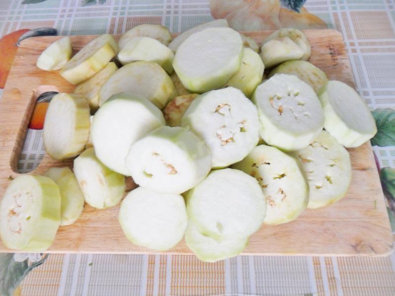 Шаг 8 приготовления Казан котлеты, котлеты в кастрюле