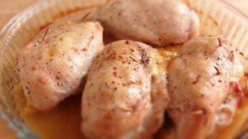 Шаг 10 приготовления Куриное филе с сыром и помидорами в духовке