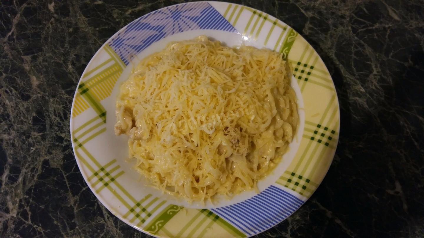 Обложка рецепта Спагетти с курицей в сметанном соусе