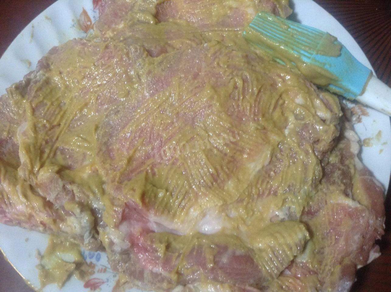 Шаг 2 приготовления Отбивные с яблоками под медом