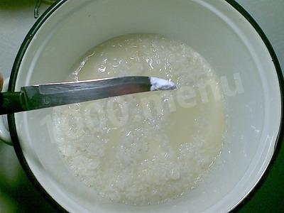 Шаг 7 приготовления рисовые оладьи из каши с майонезом