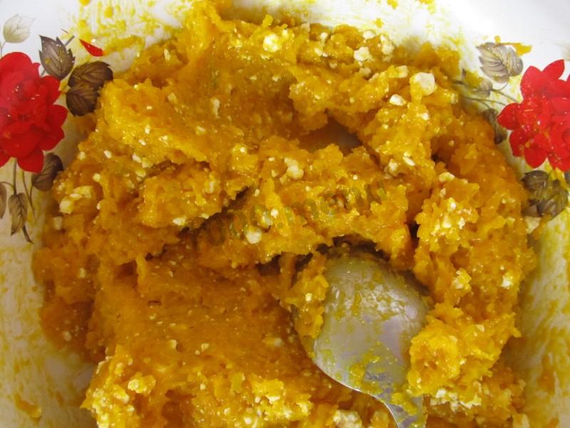 Шаг 5 приготовления Котлеты тыквенные с творогом и яблоком в духовке