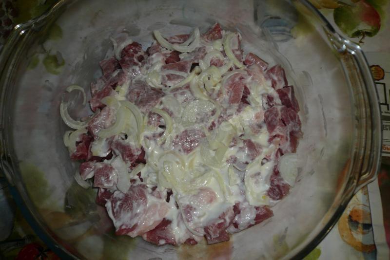 Шаг 1 приготовления Запеканка из свинины с картофелем Вкусный ужин