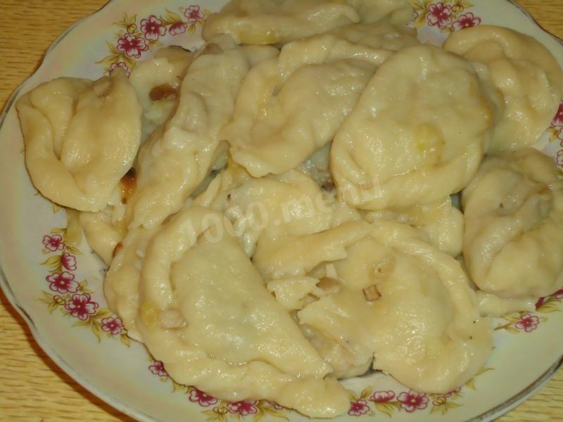 Шаг 9 приготовления Вареники картофельные с грибами