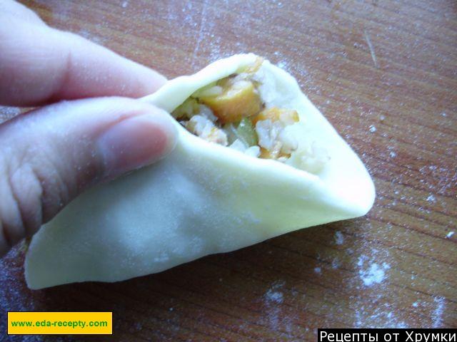 Шаг 8 приготовления Вкусные вареники с гречкой и овощами
