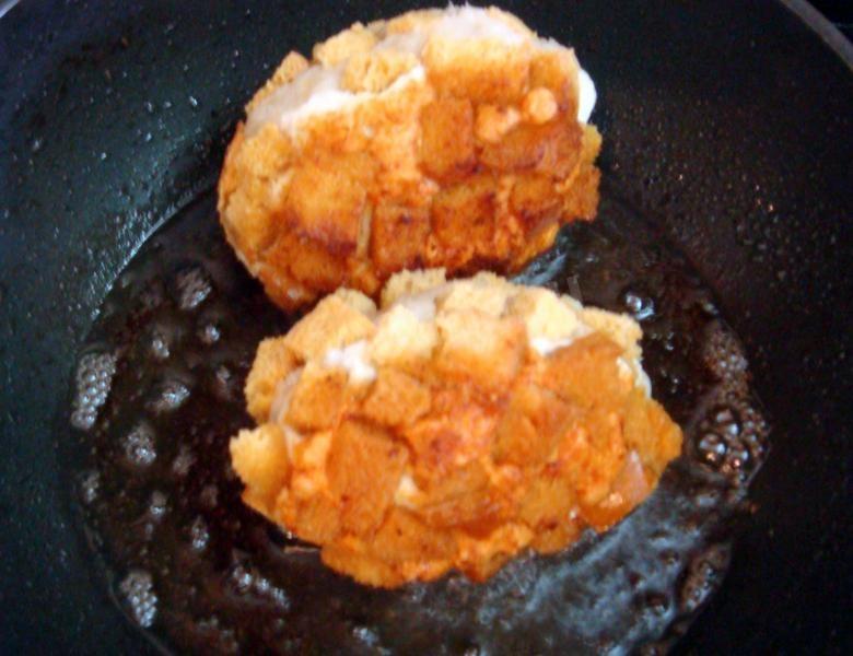 Шаг 20 приготовления Куриные котлеты с сыром Папараць кветка