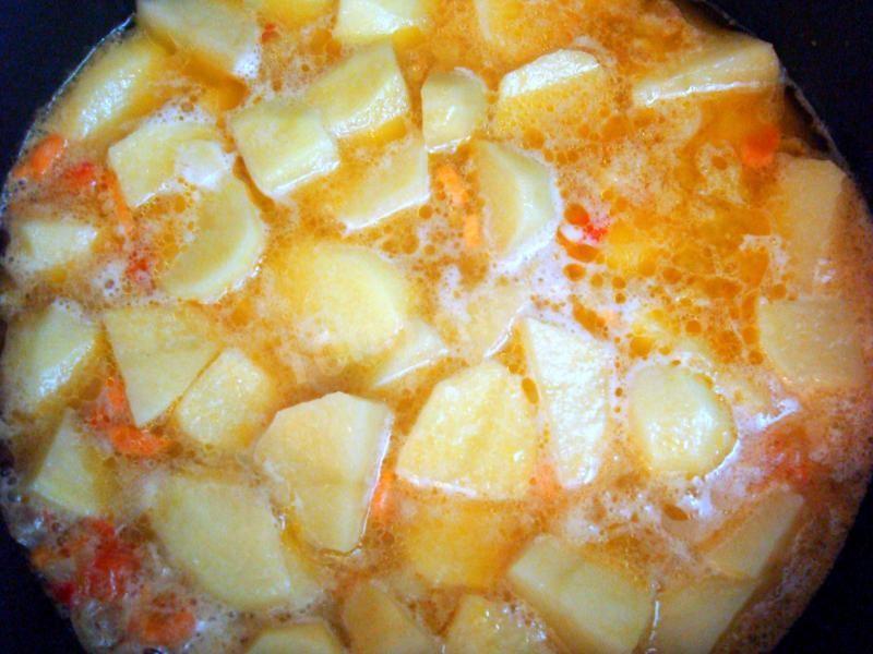 Шаг 10 приготовления Мясо тушеное в пиве