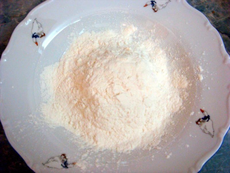 Шаг 3 приготовления Куриная печень под сыром