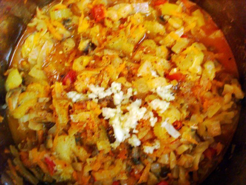 Шаг 20 приготовления Овощное рагу кабачки с капустой и шампиньонами