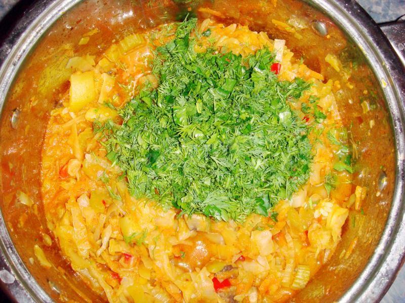 Шаг 21 приготовления Овощное рагу кабачки с капустой и шампиньонами