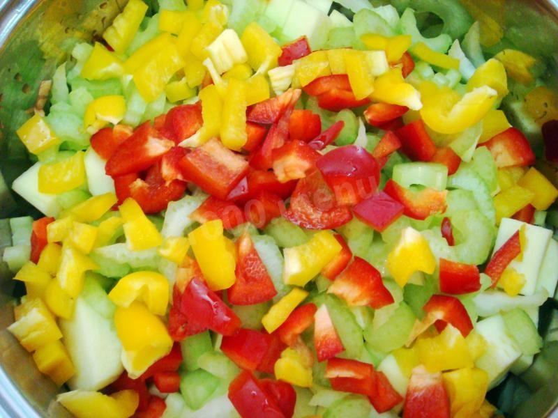 Шаг 6 приготовления Овощное рагу кабачки с капустой и шампиньонами
