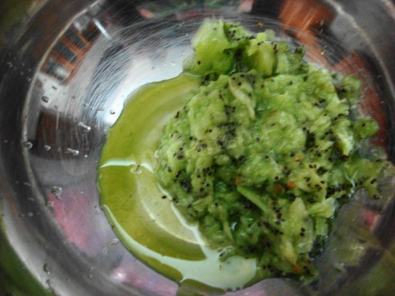 Шаг 2 приготовления Куриные крылышки в рукаве в духовке в томатно-фруктовом маринаде