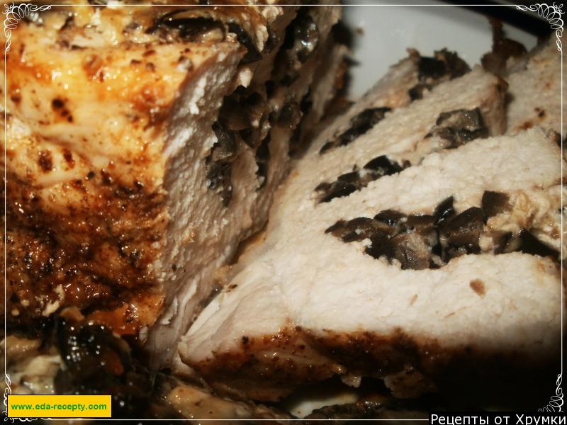 Шаг 7 приготовления Свиная корейка, фаршированная оливками и сыром