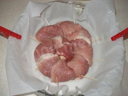 Шаг 6 приготовления Мясная плетенка