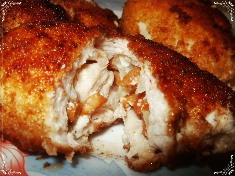 Обложка рецепта Конверты из курицы с опятами
