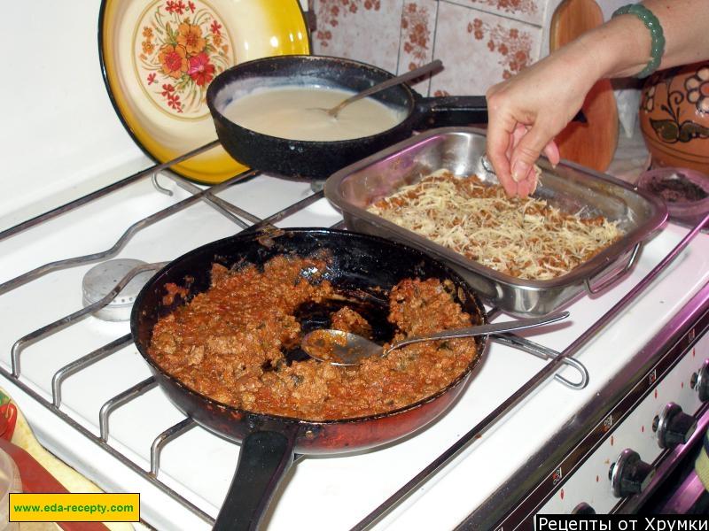 Шаг 8 приготовления Лазанья с фаршем сыром и овощами