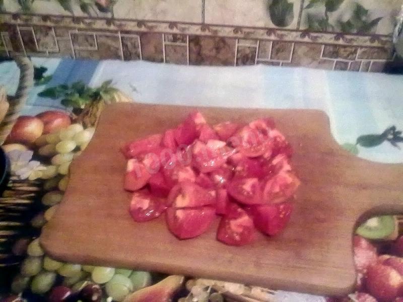 Шаг 4 приготовления Спагетти с сыром, помидорами и баклажанами