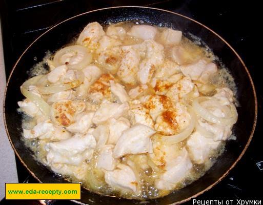 Шаг 6 приготовления Курица с картошкой, баклажанами и помидорами в фольге