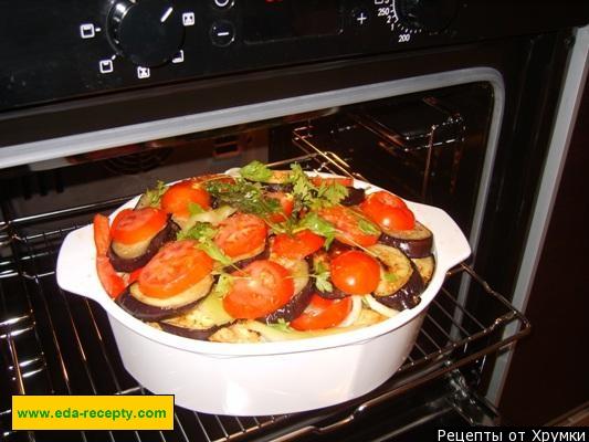 Шаг 8 приготовления Курица с картошкой, баклажанами и помидорами в фольге