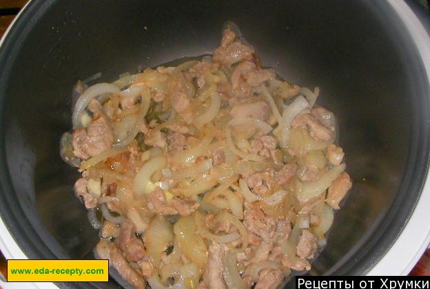Шаг 5 приготовления Плов свинина с рисом в мультиварке