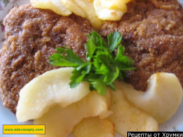 Обложка рецепта Шницель из свинины с яблоком