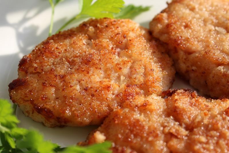 Шаг 7 приготовления Котлеты из кальмара