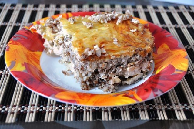 Шаг 14 приготовления Запеканка из гречки и курицы со сметаной и сыром