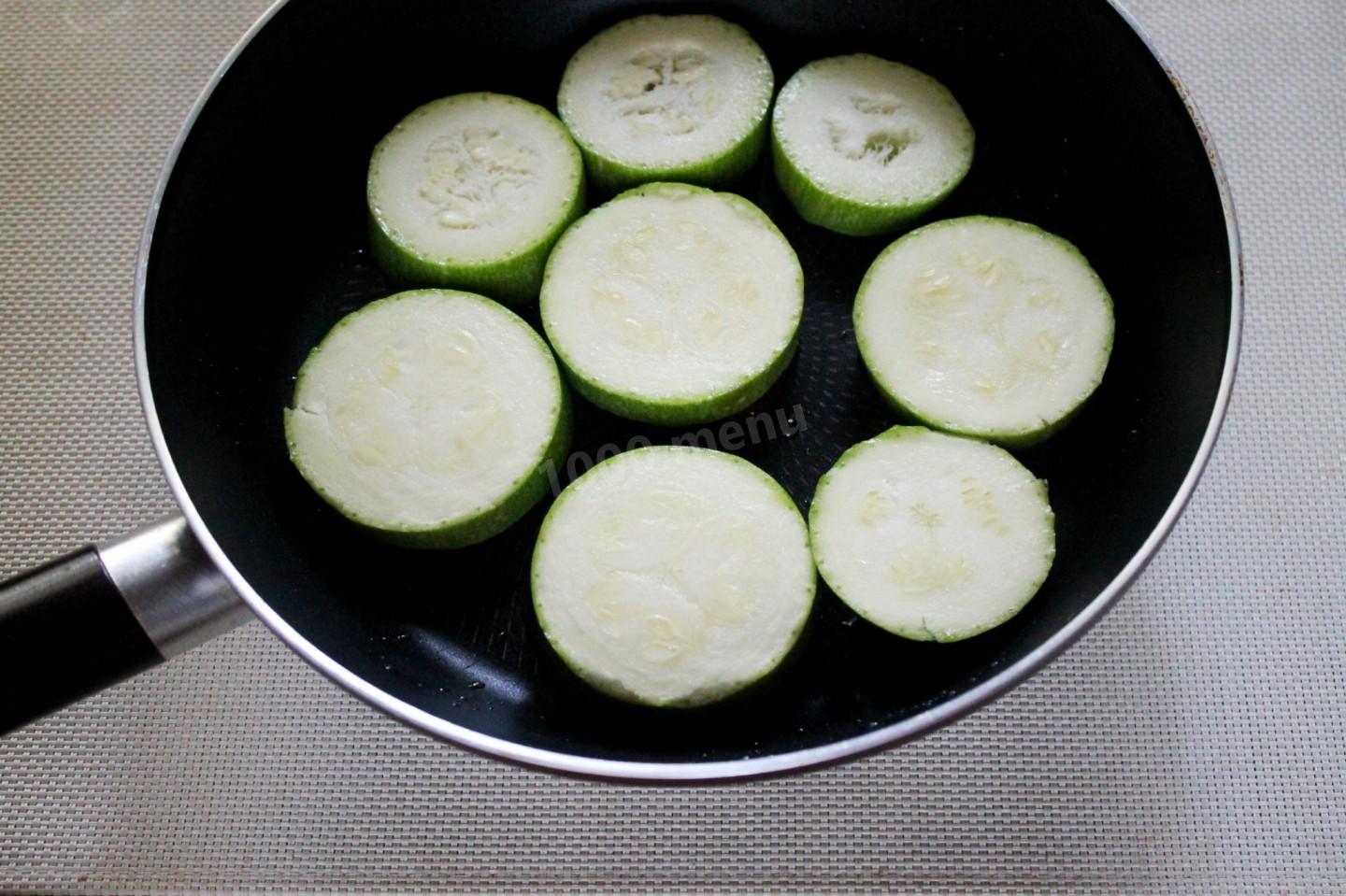Шаг 3 приготовления Кабачок просто и вкусно