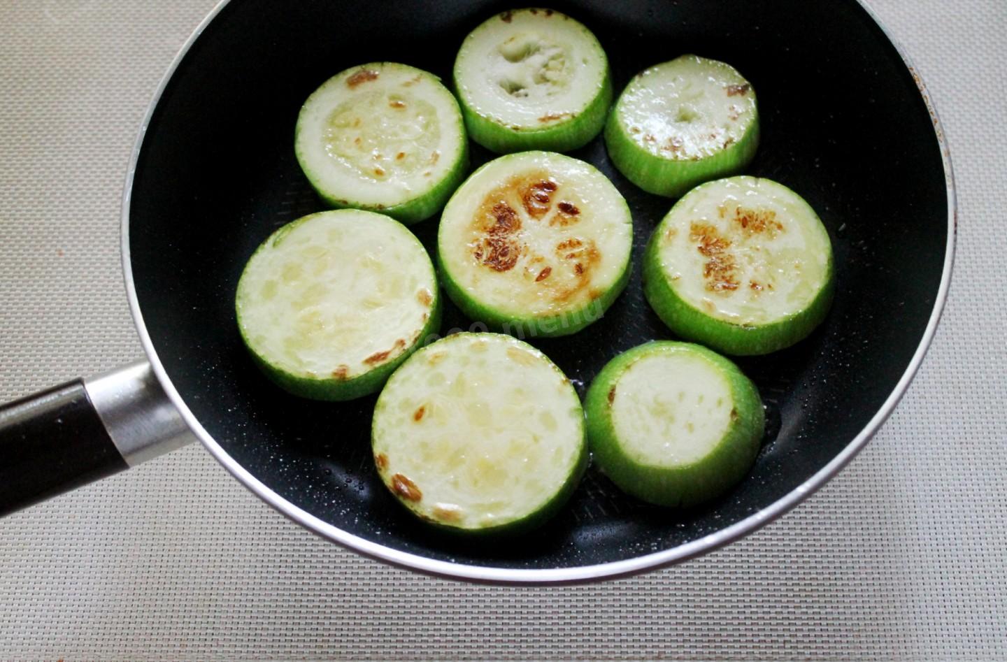 Шаг 4 приготовления Кабачок просто и вкусно