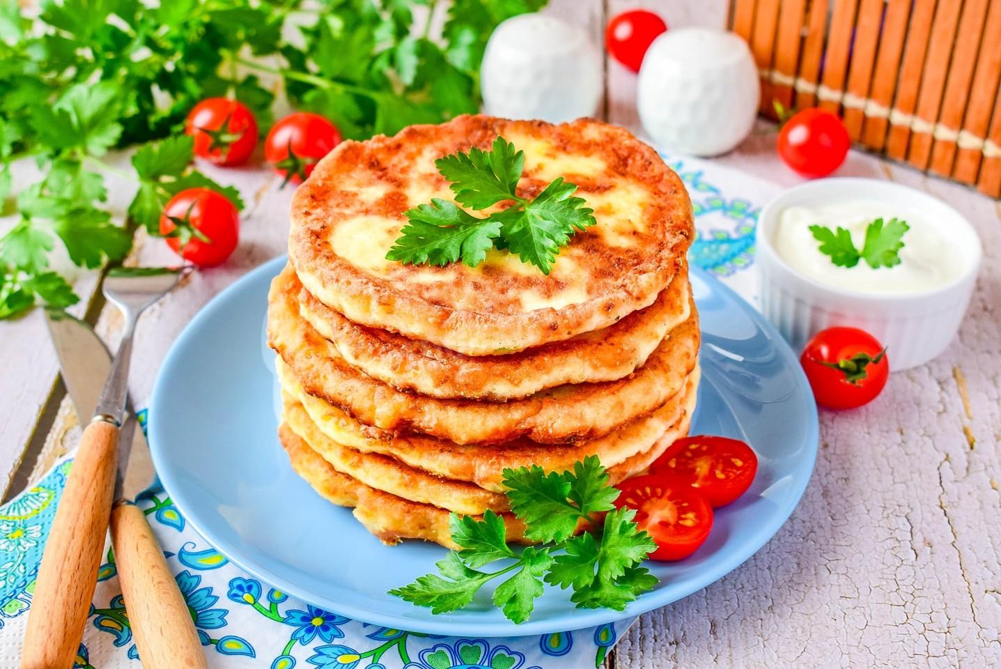Обложка рецепта Лепешки из картофельного пюре на сковороде