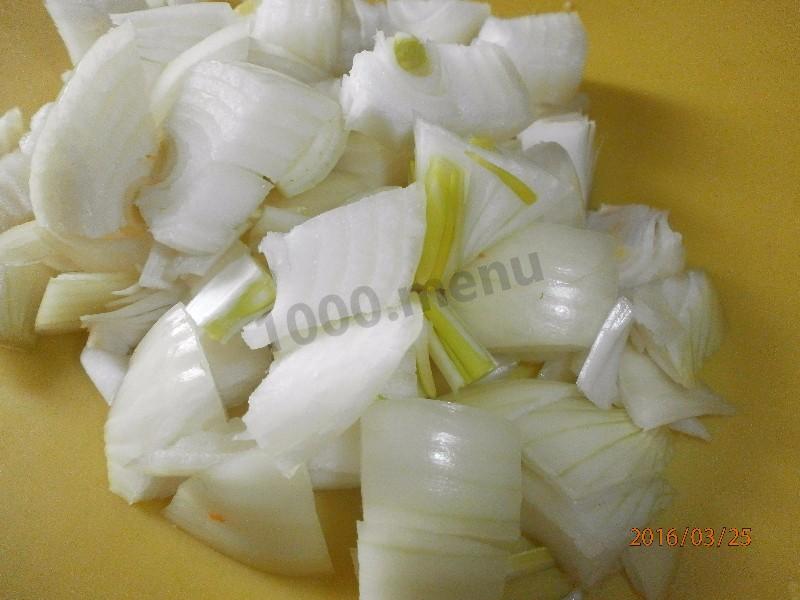 Шаг 5 приготовления Пестрый картофель с луком и морковкой
