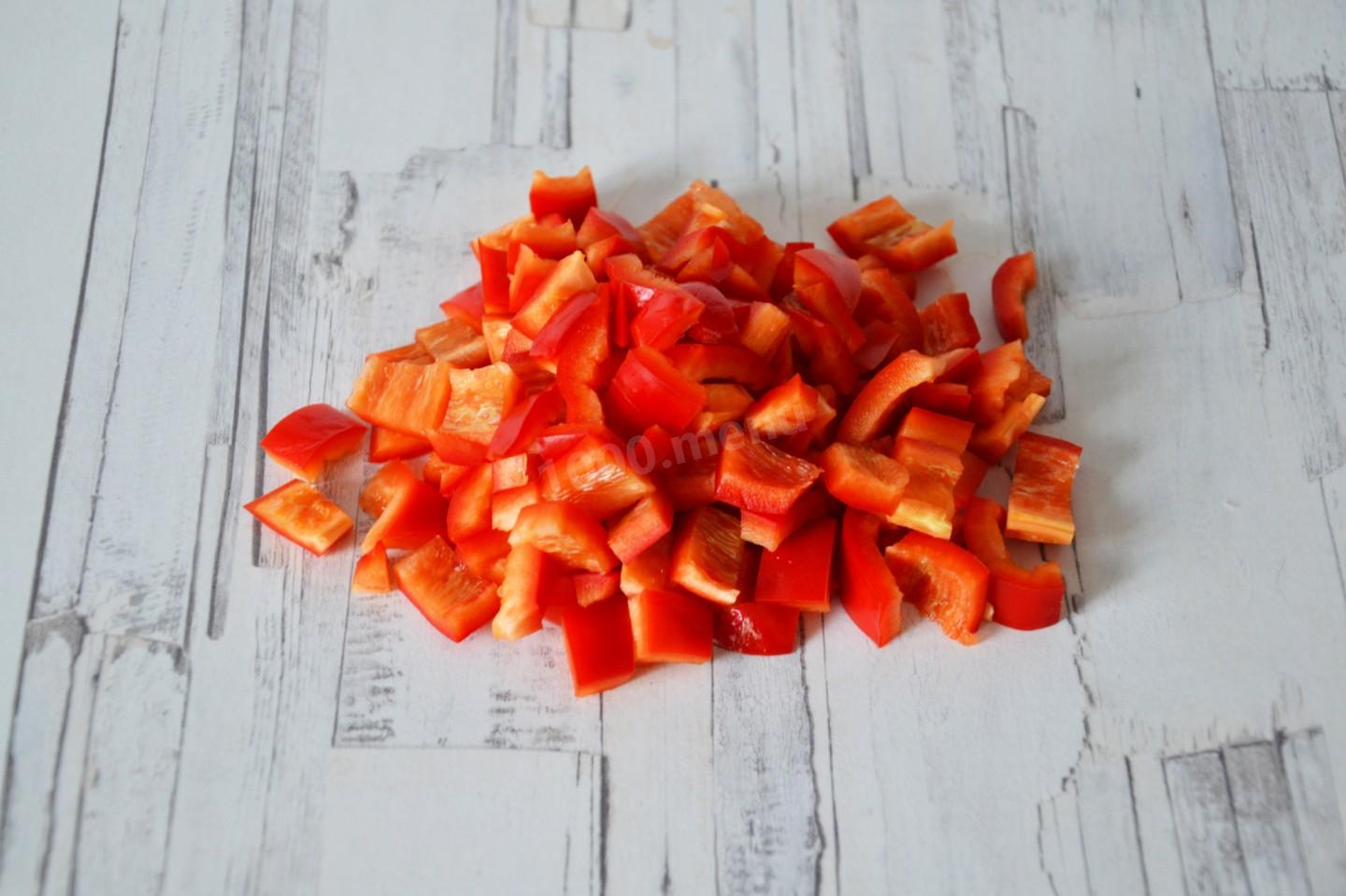 Шаг 3 приготовления Томатная подливка к макаронам без мяса
