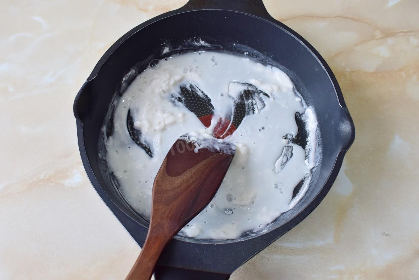 Шаг 3 приготовления Сметанный соус подливка просто и вкусно