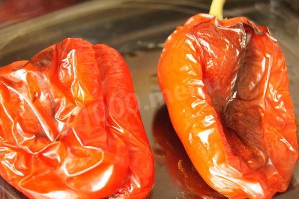 Шаг 1 приготовления Соус с помидорами,  болгарским перцем и чесноком