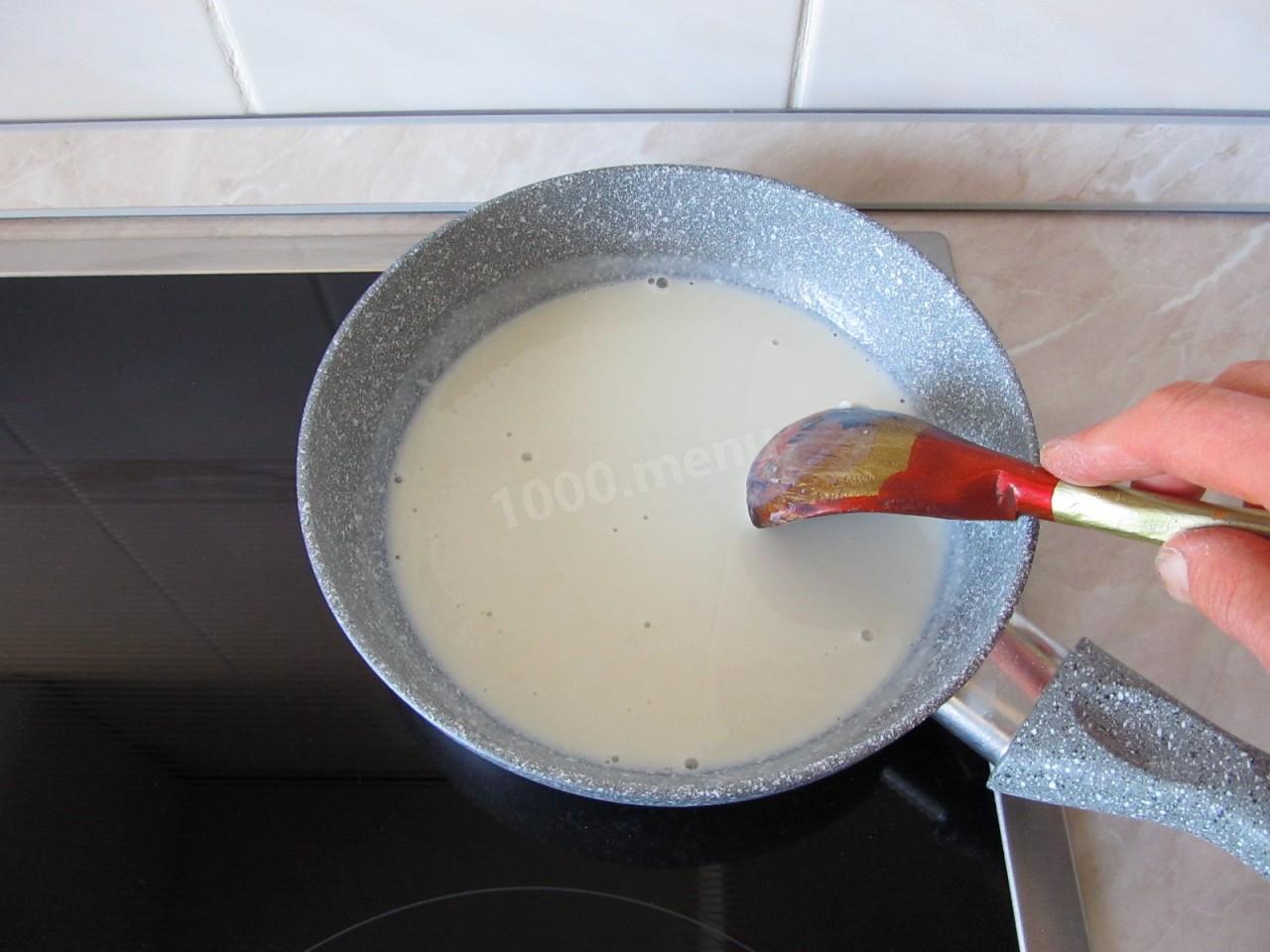 Шаг 4 приготовления Молочный соус универсальный