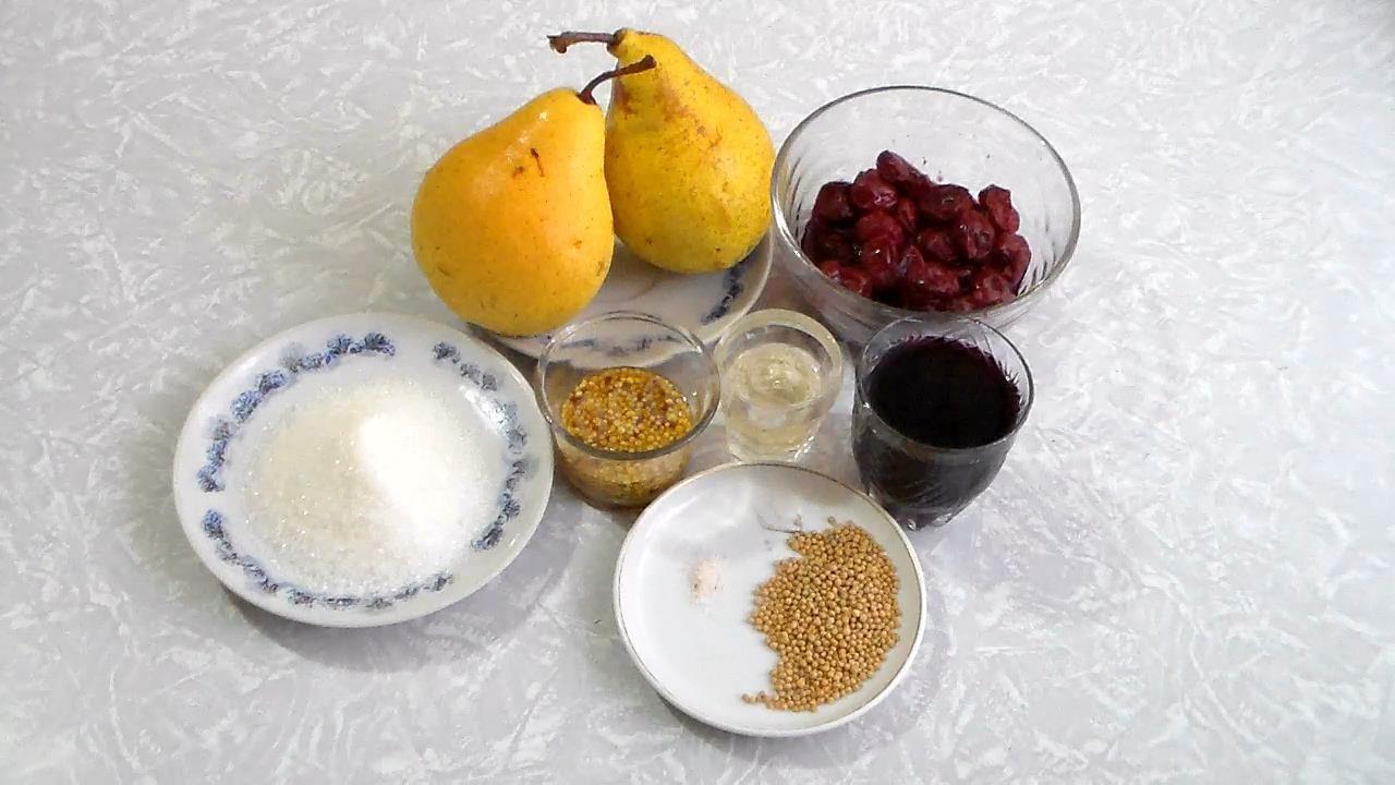 Шаг 1 приготовления Пикантный соус к мясу с красным вином