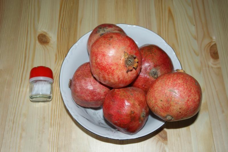 Шаг 1 приготовления Наршараб гранатовый соус
