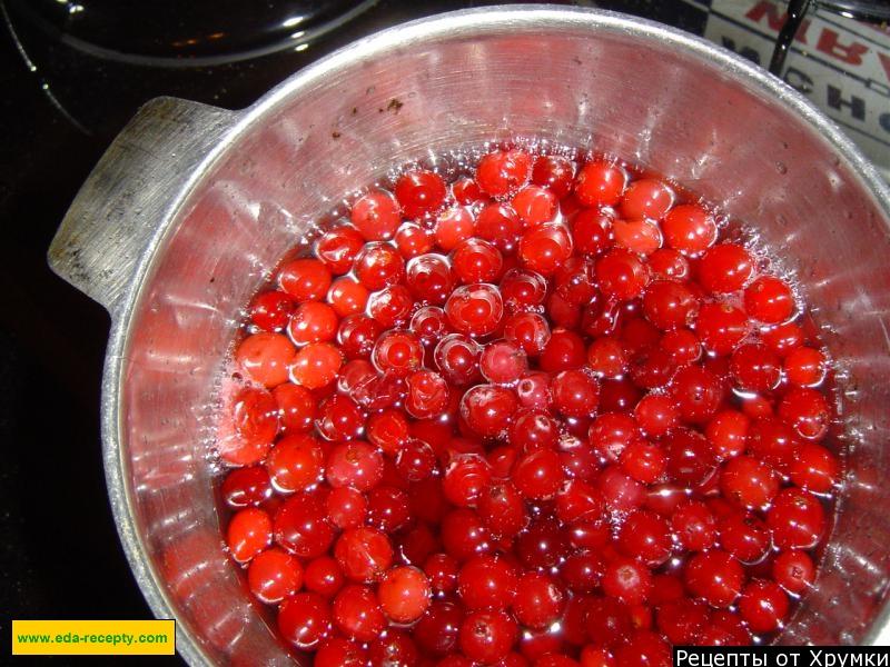 Шаг 4 приготовления Соус из клюквы к мясным блюдам