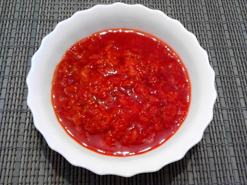Шаг 3 приготовления Клубника со сметаной десерт
