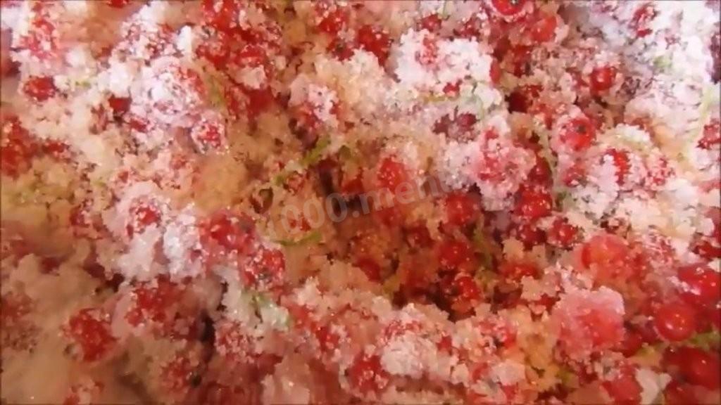 Шаг 2 приготовления Желе из красной смородины на зиму