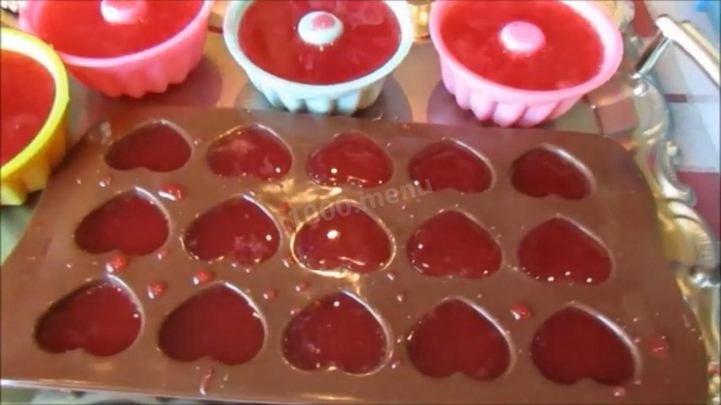 Шаг 4 приготовления Желе из красной смородины с агар-агаром