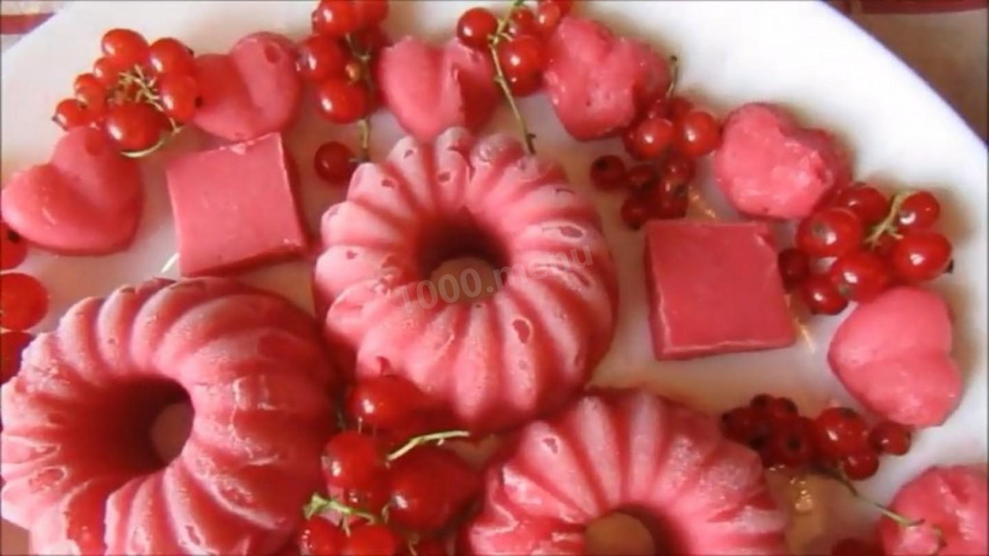 Шаг 6 приготовления Желе из красной смородины с агар-агаром