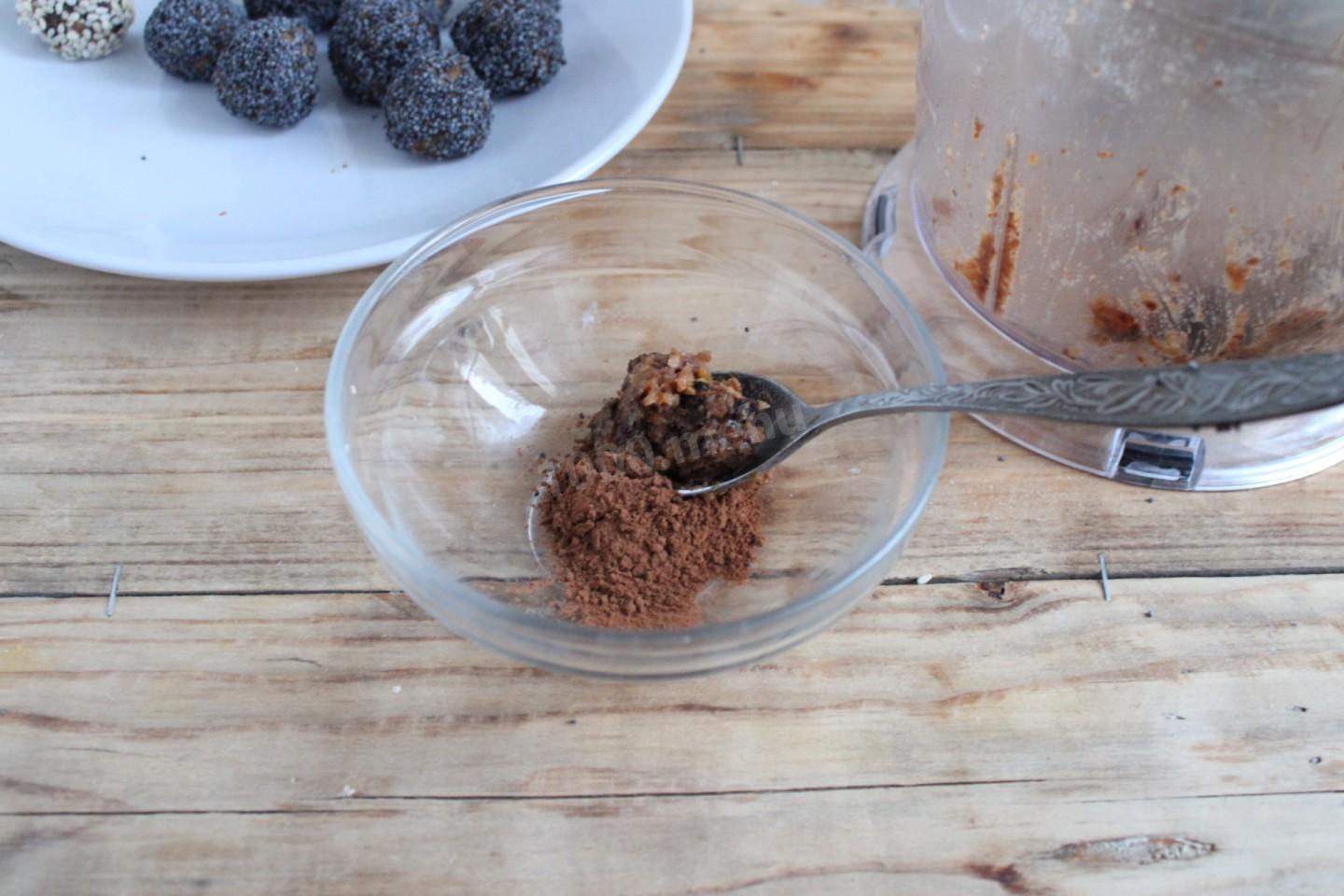 Шаг 9 приготовления Конфеты из сухофруктов и орехов своими руками