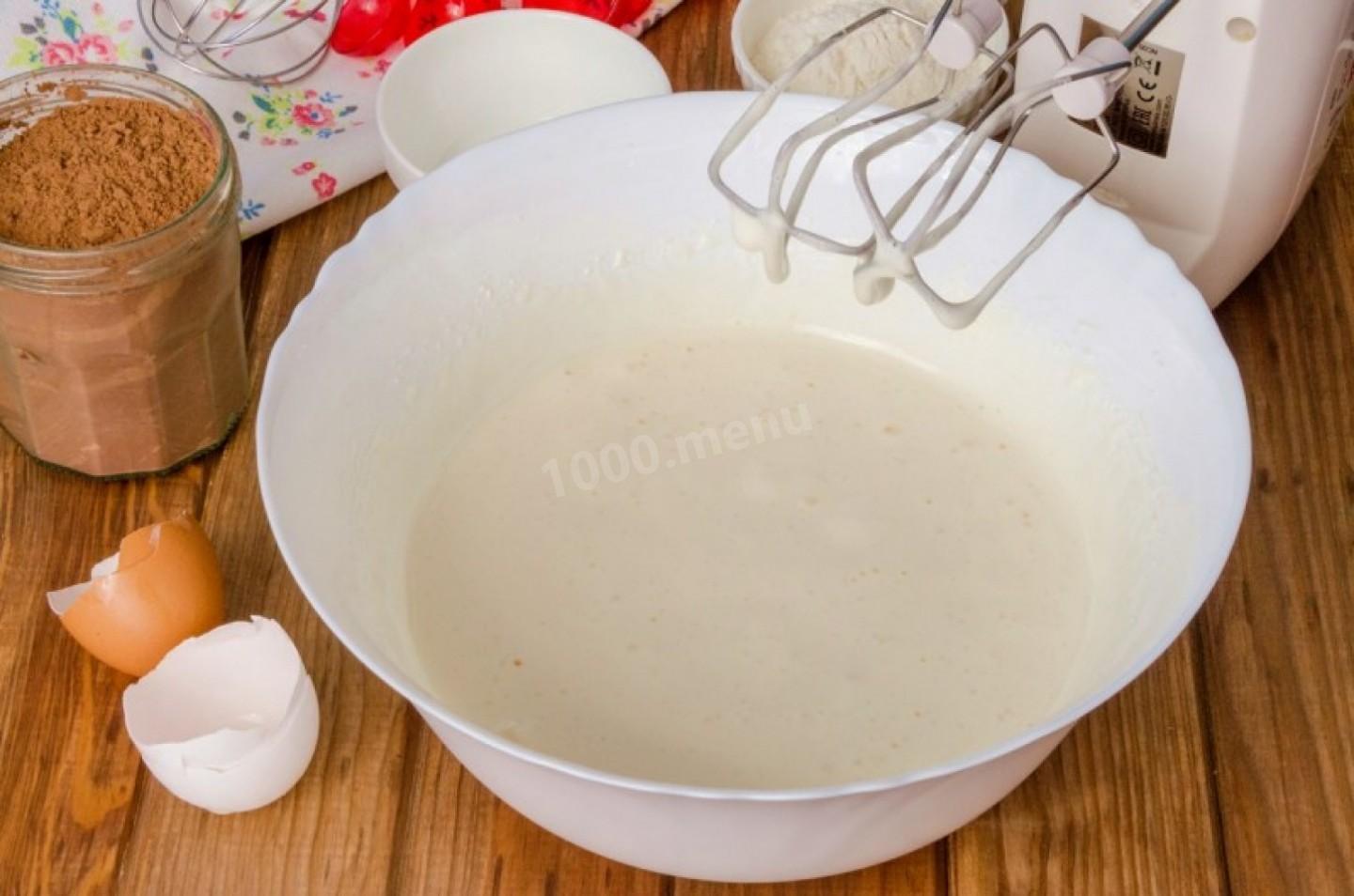 Шаг 3 приготовления Торт с шоколадными подтеками и фруктами