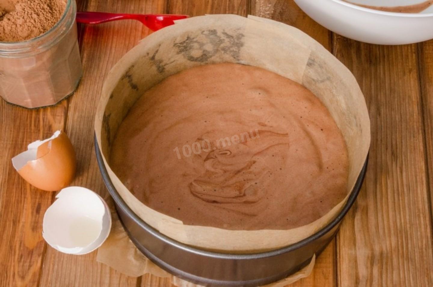 Шаг 6 приготовления Торт с шоколадными подтеками и фруктами