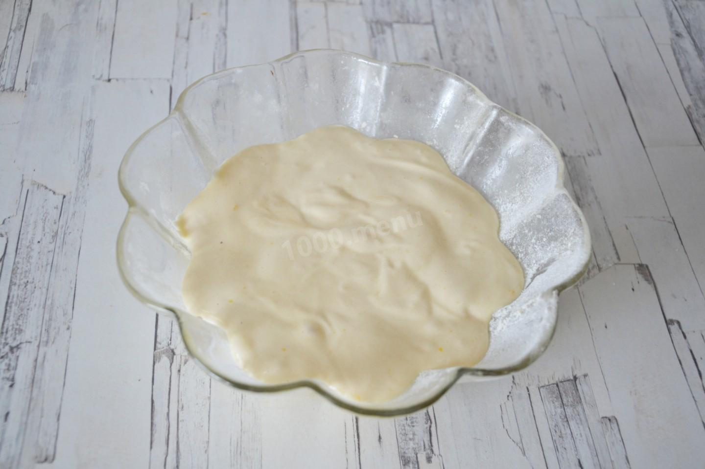 Шаг 9 приготовления Шарлотка с клубникой
