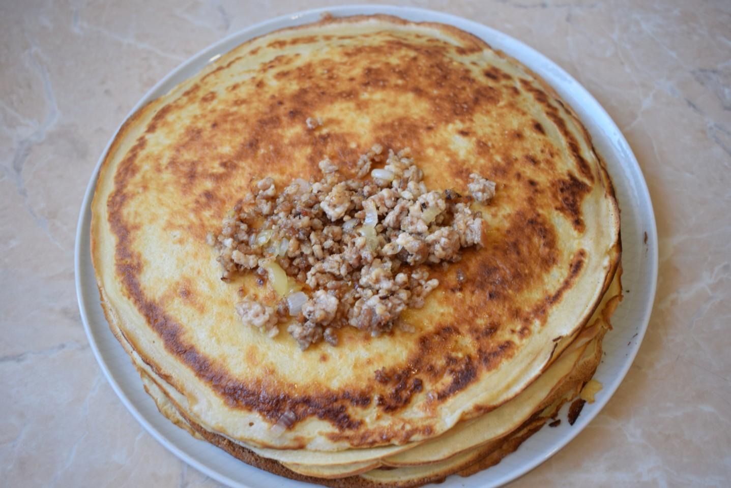 Шаг 10 приготовления Фаршированные блины с мясным фаршем
