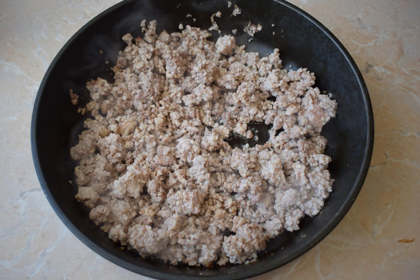 Шаг 7 приготовления Фаршированные блины с мясным фаршем