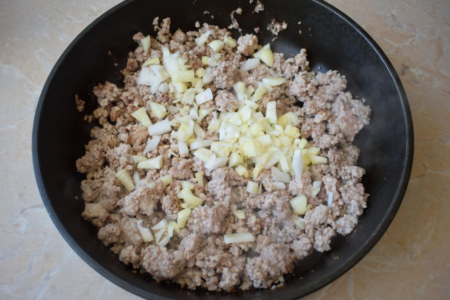 Шаг 8 приготовления Фаршированные блины с мясным фаршем
