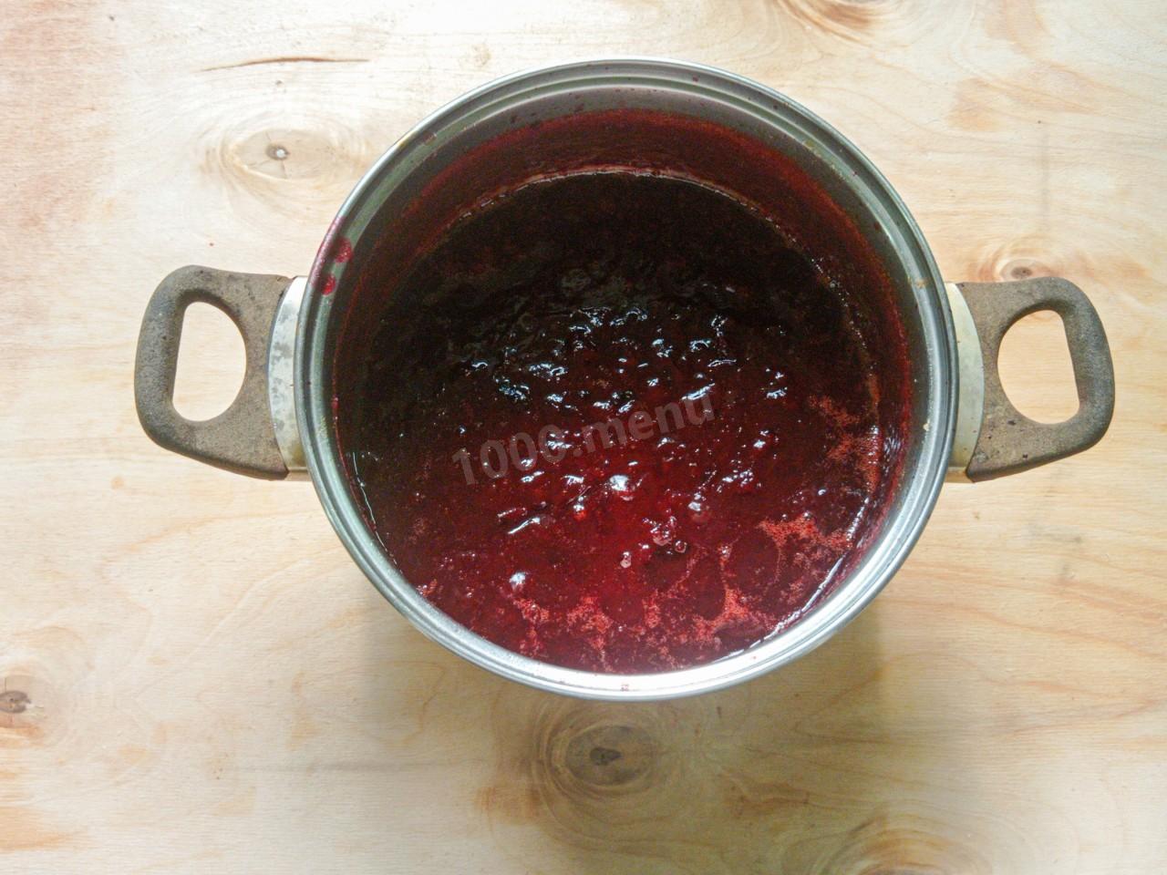 Шаг 4 приготовления Сливовое пюре на зиму из свежих слив